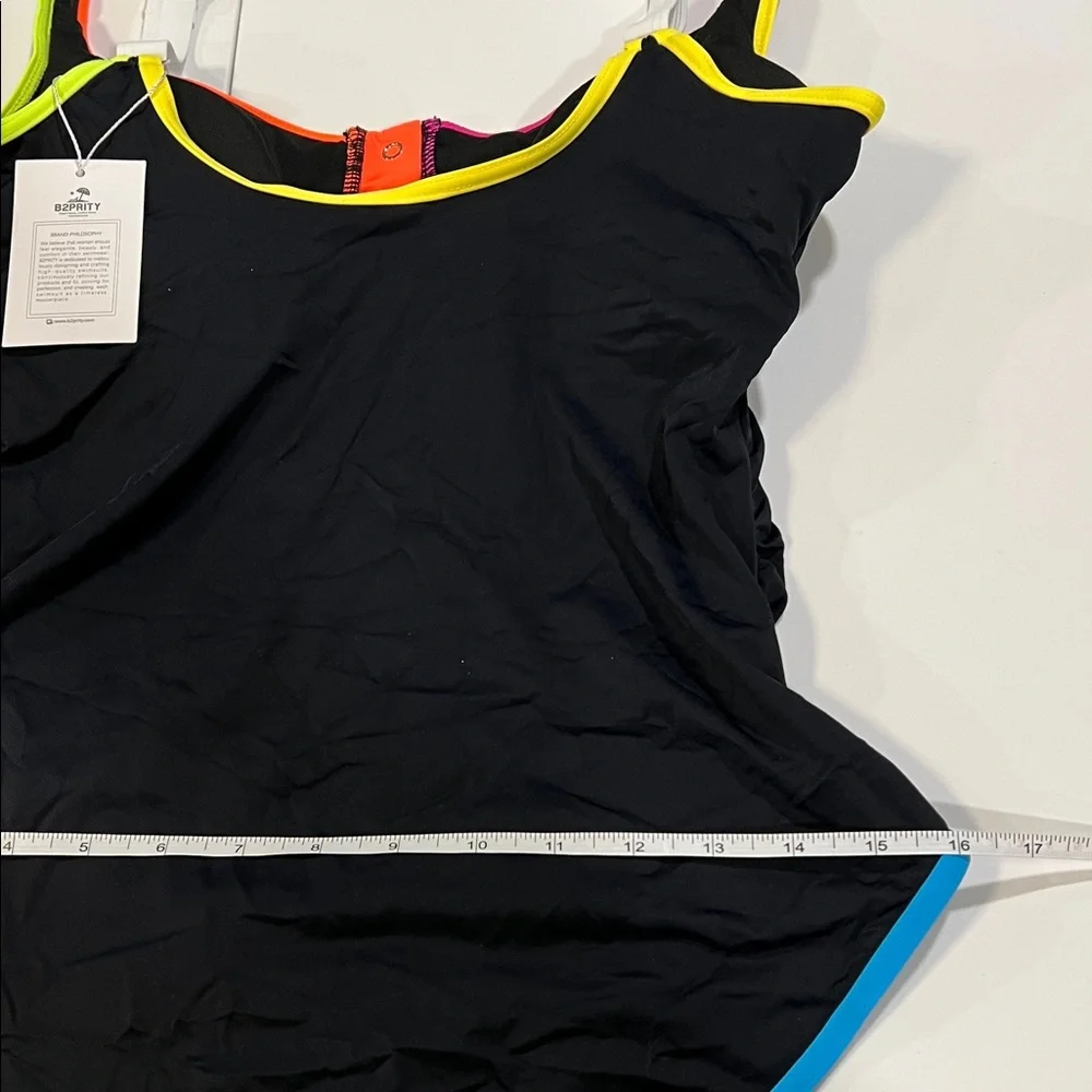B2Prity - L, black a neon trimmed‎ suit, 1 piece